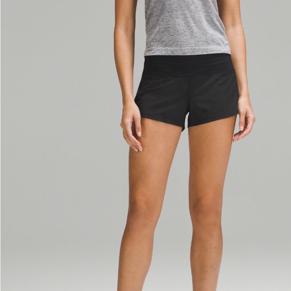 Lululemon Athletica Black Athletic Shorts speed up low rise 2.5
